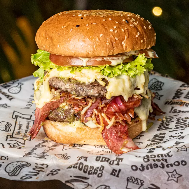 HAMBURGUESA DOBLE CARNE