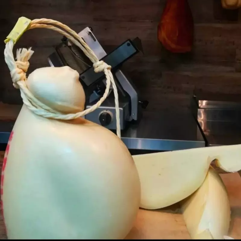 Caciocavallo pugliese