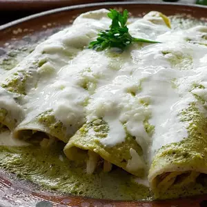 Enchiladas Suizas (3)