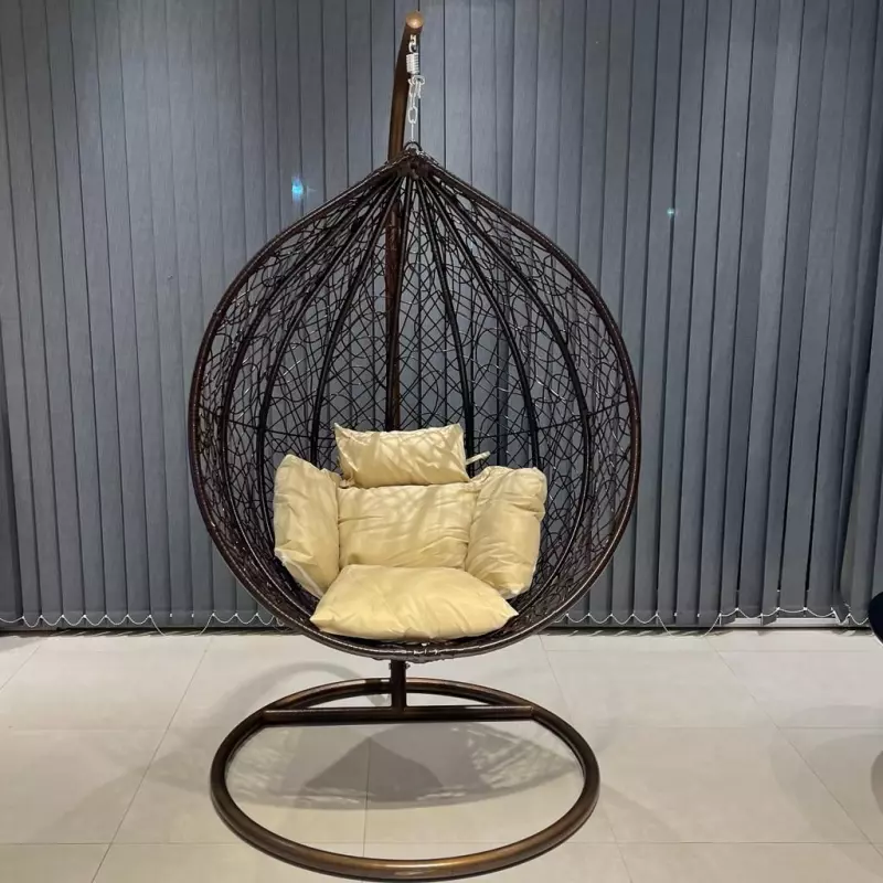 Hamaca con pie y almohadon Beige