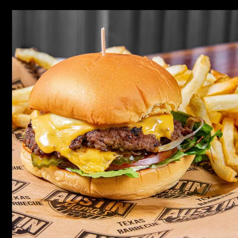 Mama's Classic Burger