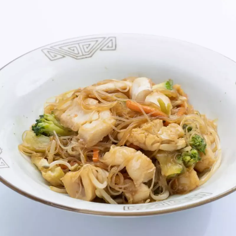 Fideo de Arroz Con Congrio