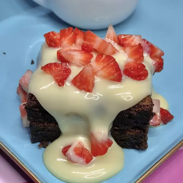 Brownie c cobert choc branc e Morang