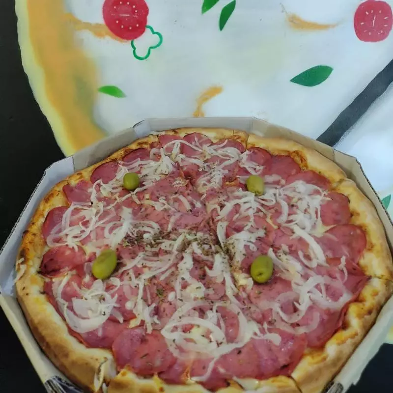 CALABRESA COM CEBOLA