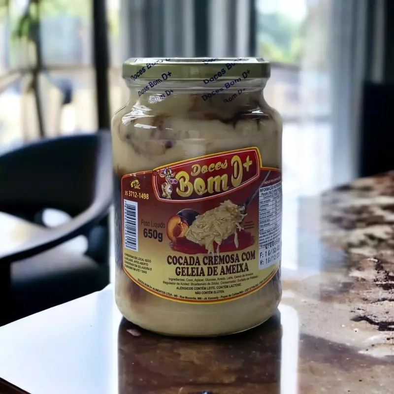 Cocada cremosa c/ geleia de ameixa