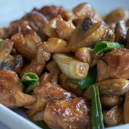 Pollo c/ Hongo chino y verdura