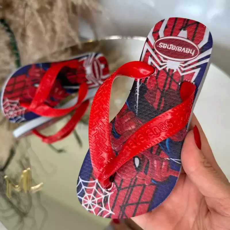 Inf masc homem aranha tira verm