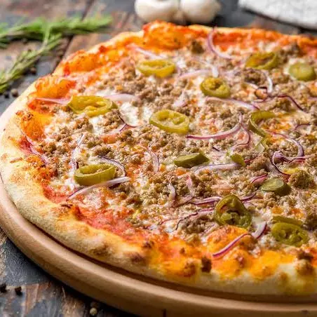 Pizza Extra Grande de Carnes Frías