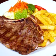 CHURRASCO A LA PARRILLA