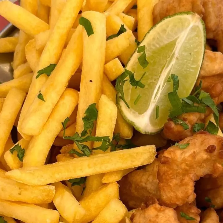 filé de tilápia com fritas