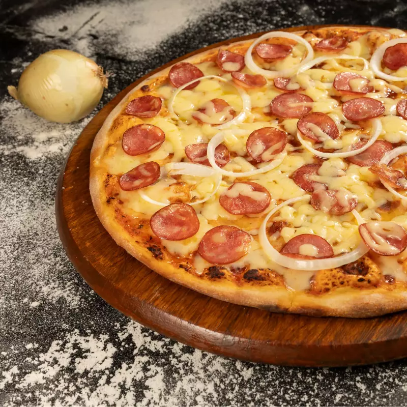 Pizza Calabresa
