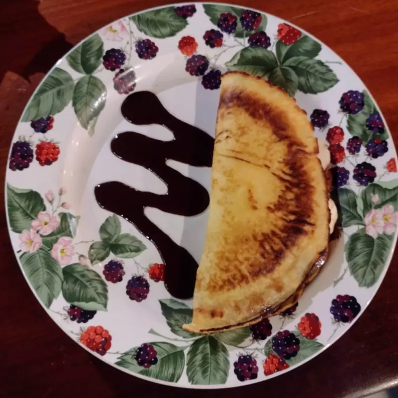 CREPA DE CREMA DE AVELLANAS Y BANANO