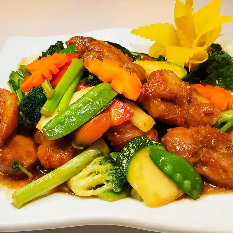 Pollo en trozos con Verduras