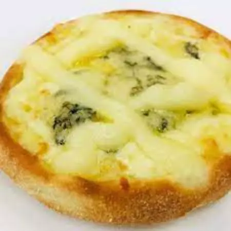 Esfiha Quatro Queijo