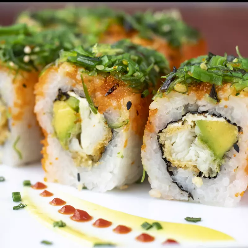DRAGON ROLL