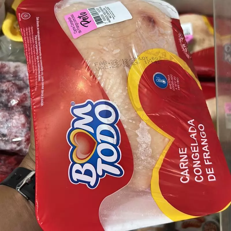 PEITO CONGELADO