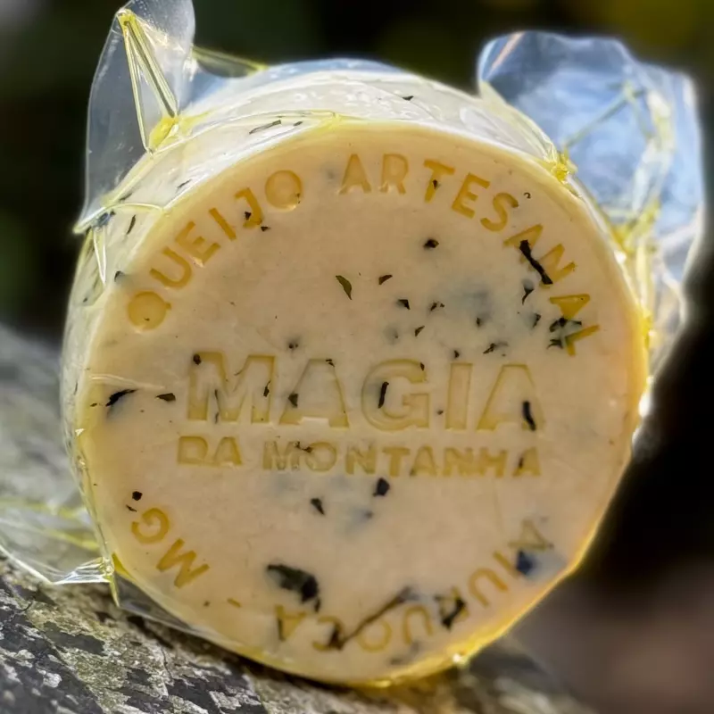 PARMESÃO C/ MANJERICÃO