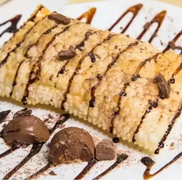 PASTEL DE CHOCOLATE COM AVELÃ