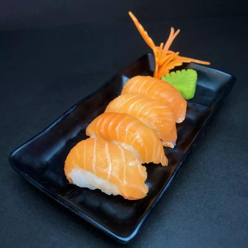 SUSHI SALMÃO