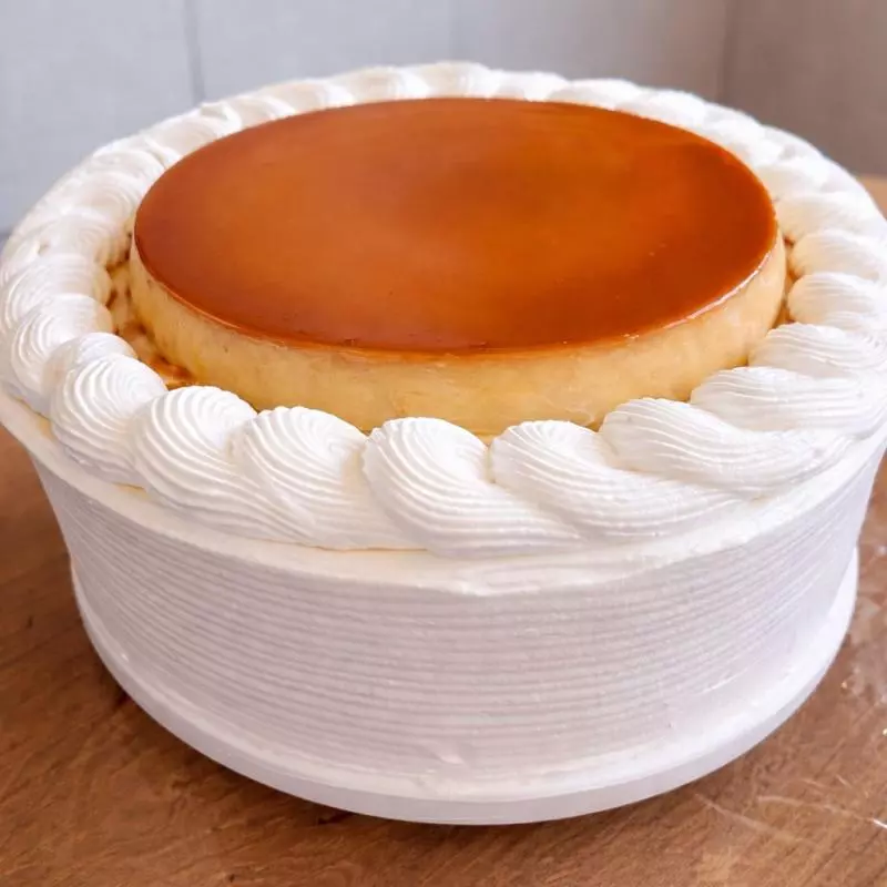 Fatia Pudim com Doce de Leite