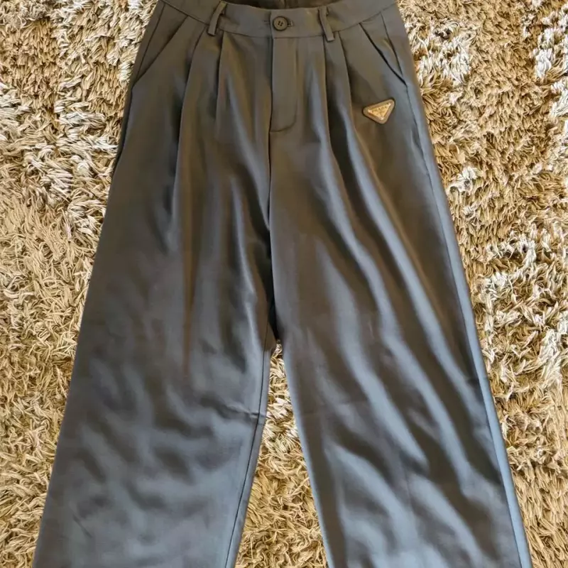 PANTALÓN PRADA
