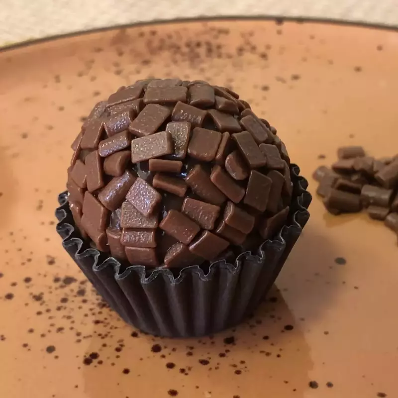Brigadeiro 4 unidades