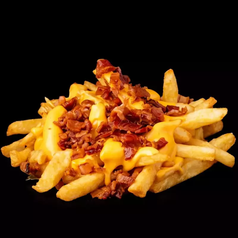 FRENCH FRIES WITH CHEDDAR AND BACON