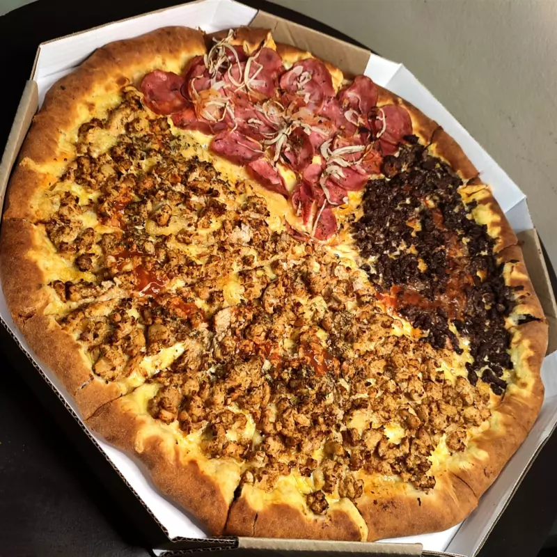 PIZZA FAMILIA