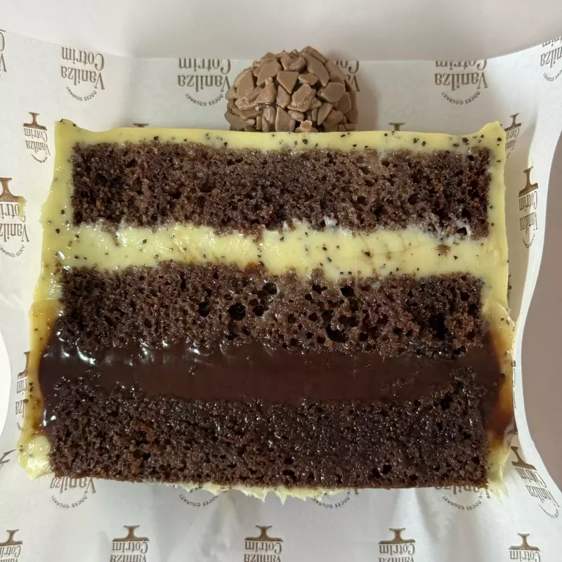 Fatia torta de maracujá cremoso