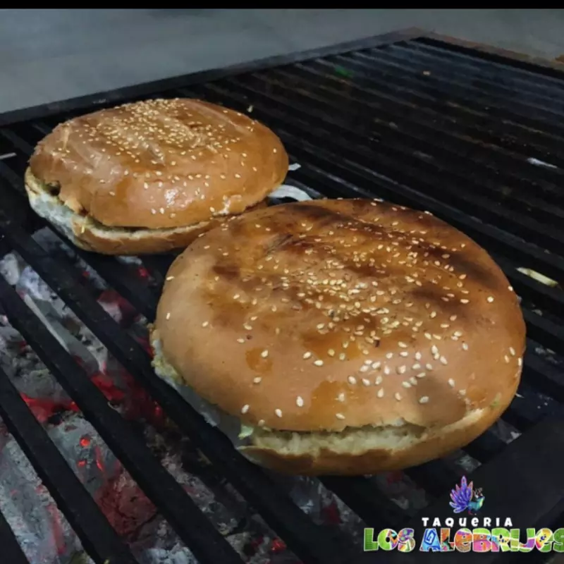 Hamburguesa de chorizo 🍔