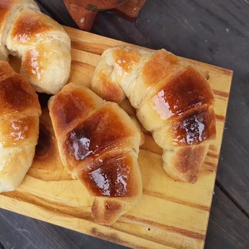 Medialunas x 3 precocidas