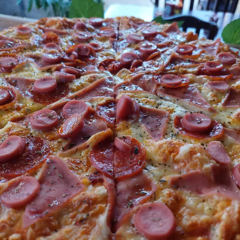 CARNES FRIAS PIZZA GDE A LA LEÑA