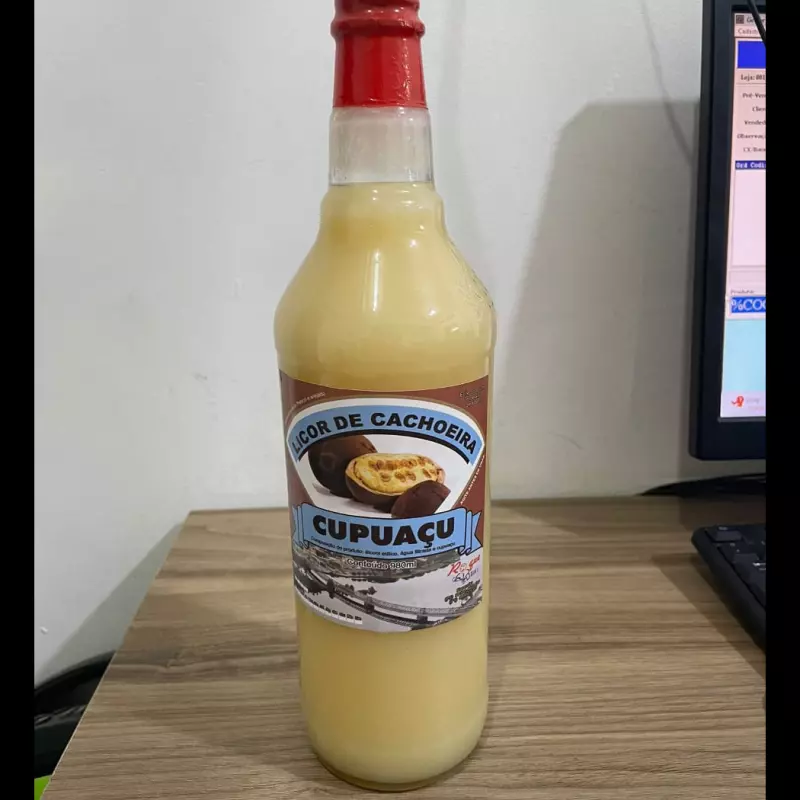 Licor de cachoeira cupuaçu