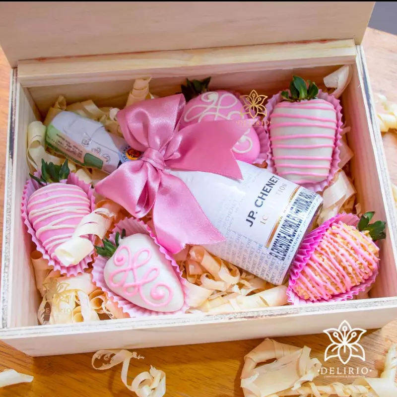 Cofre tapa abatible Fresas y Vino JP