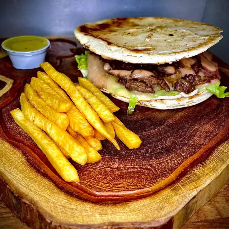 Beirute Carne de Sol Cabuloso