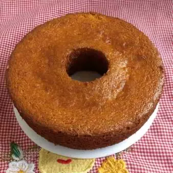 Bolo de Cenoura (Marli)