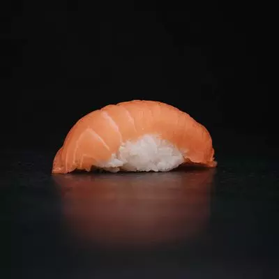 NIGIRI DE SALMÓN X3U.