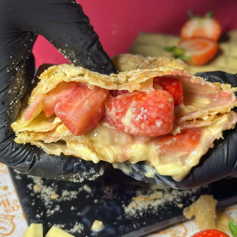 KI- LAKA COM MORANGO