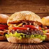 Meu Querido X (Bife, catupiry, mussarela, bacon)