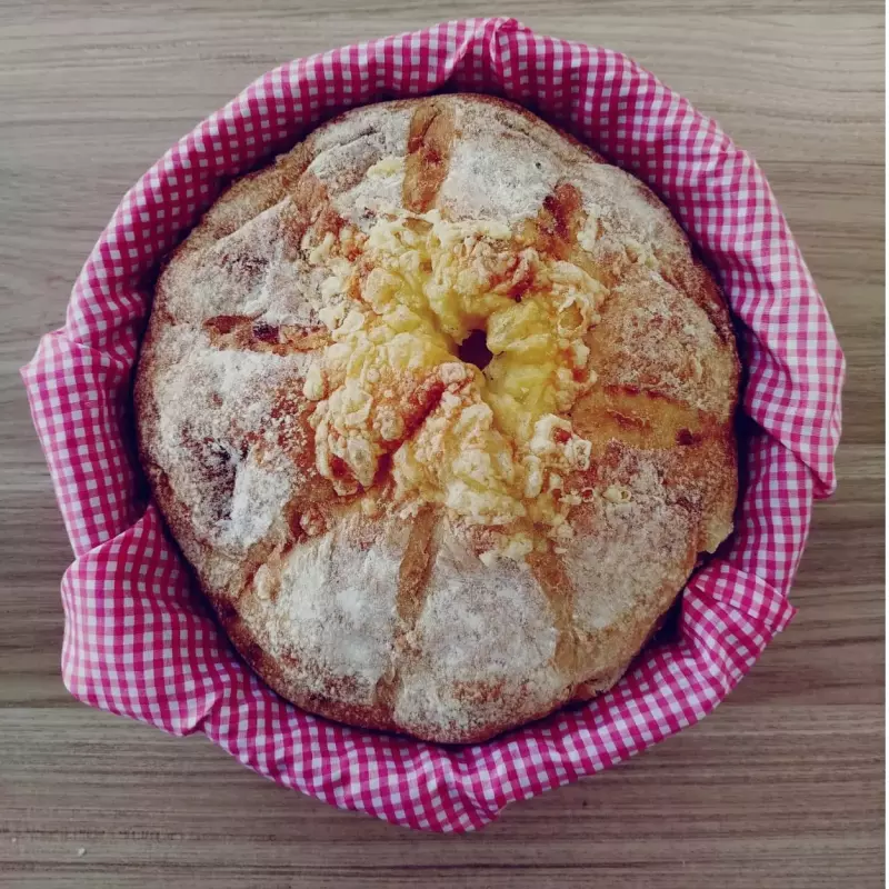 Pan masa madre queso paipa