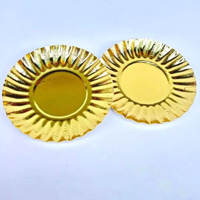 12 Plato cartón dorado