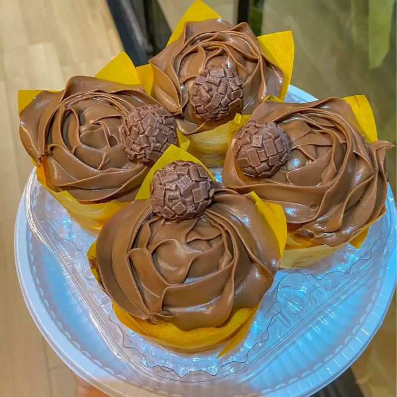Cupcake de cenoura c/ brigadeiro