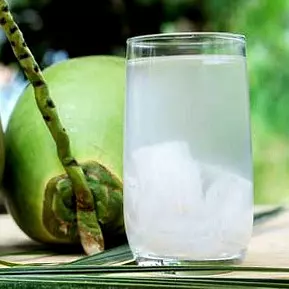 ÁGUA DE COCO