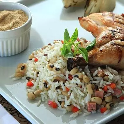 SUPER QUENTINHA DE FRANGO