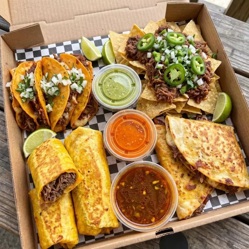 Avalancha de Birria 👤👤👤👤