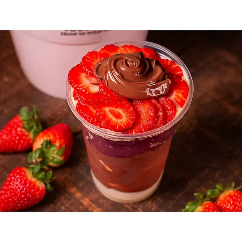 Açaí Premium no Copo -"Cre Leite Ninho + Creme de Avelã + Fruta"