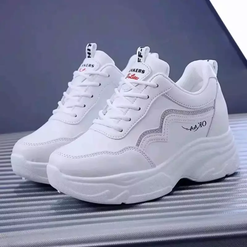 Zapatillas con plataforma baja