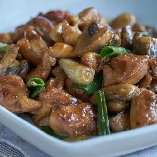 Carne con Champiñón y verduras