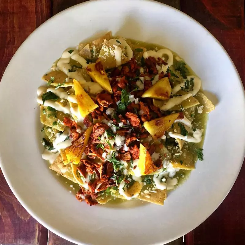 Chilaquiles con Pastor