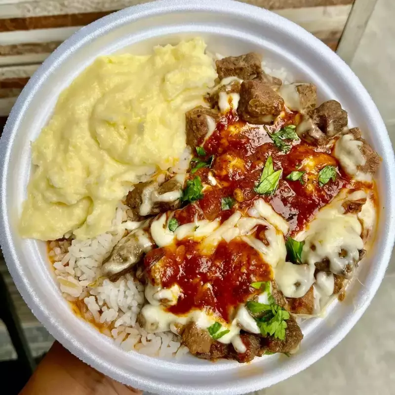 Picadinho de boi com MUSSARELA